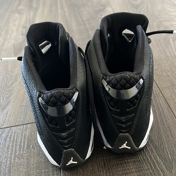 Air Jordan B'Loyal "White/Black/Gold" - Picture 2 of 3